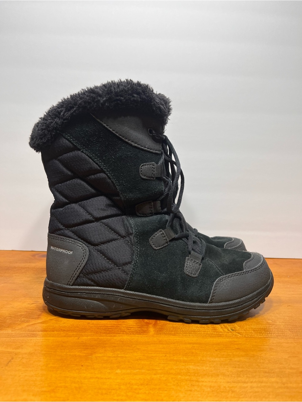 Columbia Women's Black Waterproof Insulated Lace-Up Snow Boots